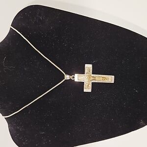 Vintage cross in sterling with 14k